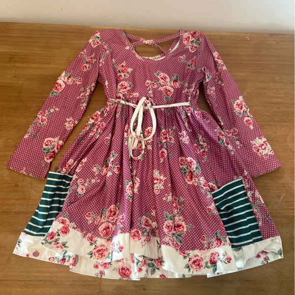 Cheeky Plum cris cross floral mixed print cottage dress 5T - Picture 2 of 5